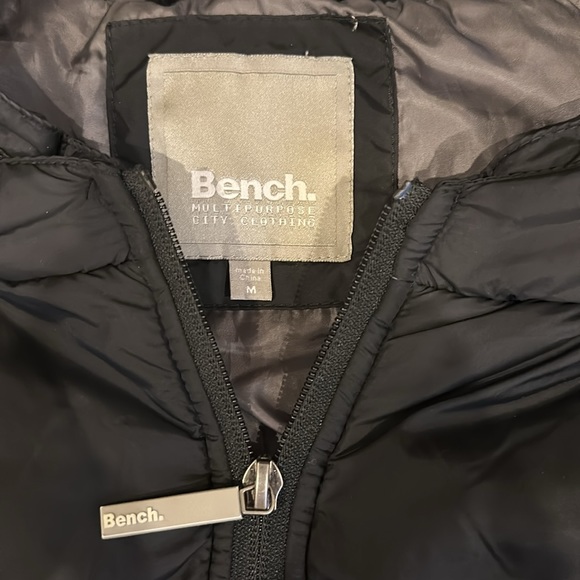 Bench. Puffer Vest with hoodie. Black. Size Medium - Picture 2 of 5